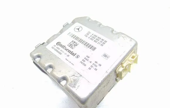 Mercedes-Benz E C207 W207 Windshield/windscreen camera A0009058000