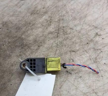 Hyundai i40 Airbag deployment crash/impact sensor 959203Z100
