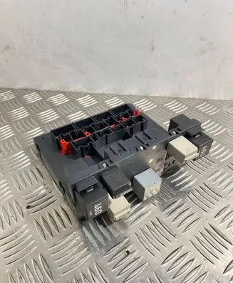 Volkswagen PASSAT B6 Comfort/convenience module 3C0937049J