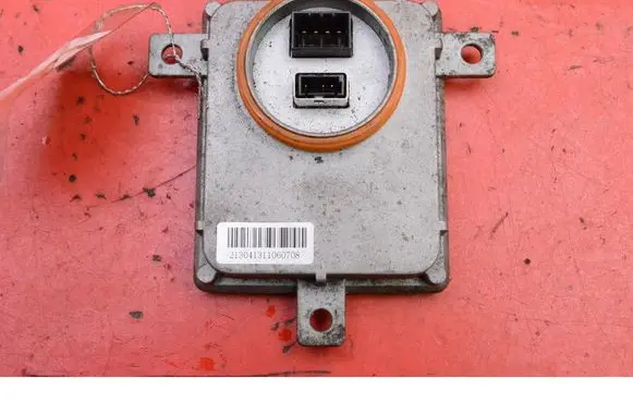 Audi Q3 8U Voltage converter/converter module 8K0941597