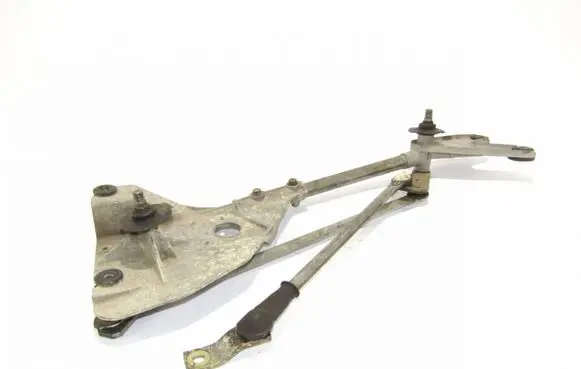 Nissan X-Trail T30 Front wiper linkage WT612
