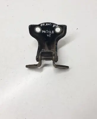 Opel Antara Rear door lower hinge