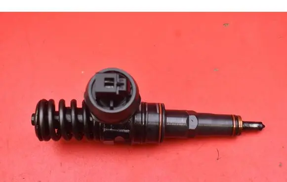Audi A3 S3 8L Fuel injector 038130073AL