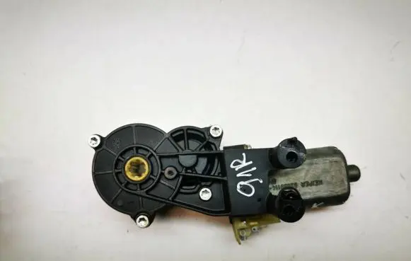 Chrysler 300 - 300C Seat adjustment motor 0390203210 82059114