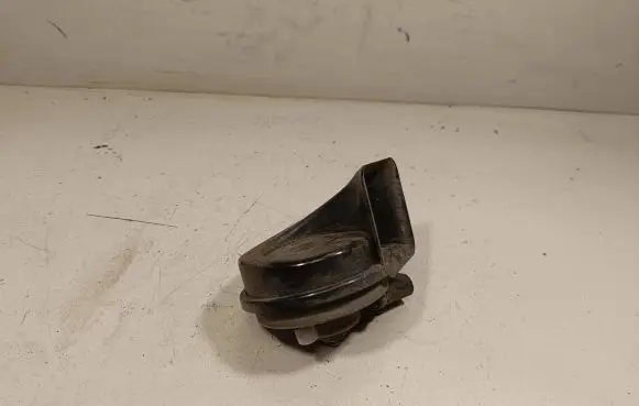BMW 1 F20 F21 Horn signal 7073881157