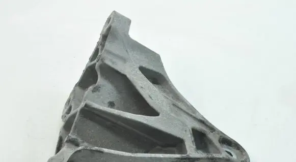 Jaguar XF X250 Engine mounting bracket CX236037AB