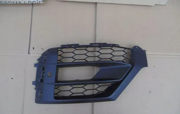 Audi Q2 - Front bumper lower grill 81A807681L