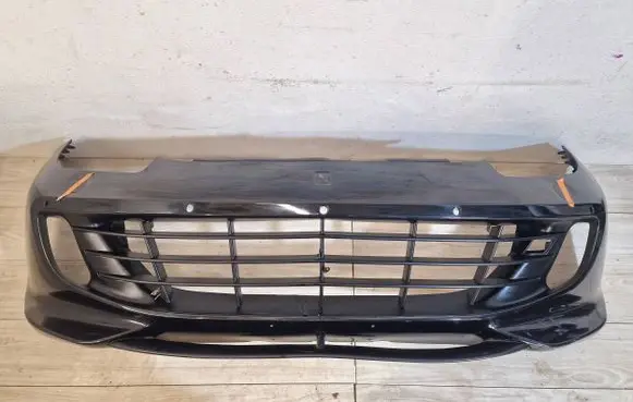 Ferrari GTC4 Lusso Front bumper 087687300