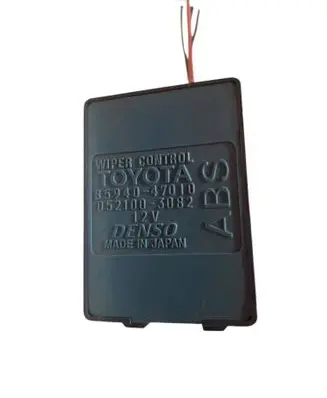 Toyota Prius (XW20) Window wiper relay 8594047010 0521003082