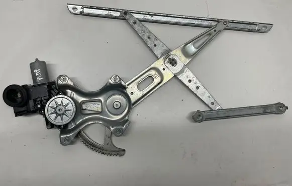 Toyota RAV 4 (XA40) Front door window regulator with motor 8571042130 0620204881