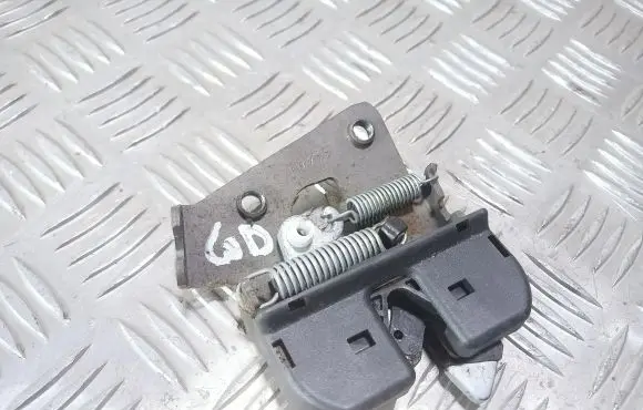 BMW 1 E82 E88 Seat back rest lock catch 7112854