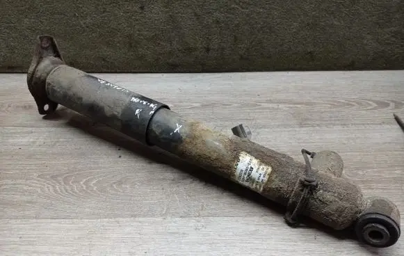 Volvo XC70 Rear shock absorber/damper 1643466 31262315 7G9118080DAB