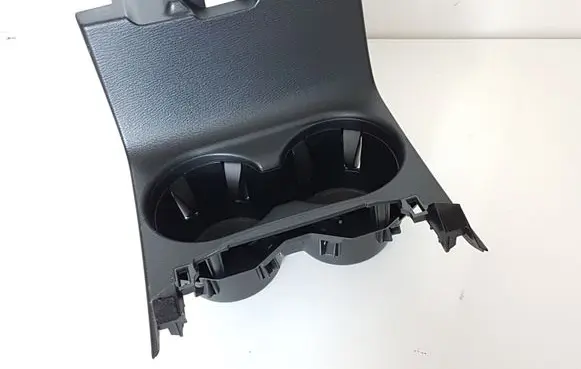 Cup holder front