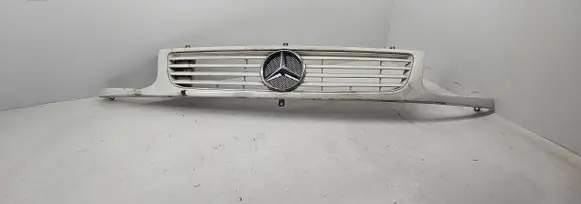 Mercedes-Benz Vito Viano W638 Front grill A638888055