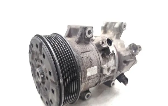 Toyota Corolla Verso AR10 Air conditioning (A/C) compressor (pump) 447260-1740