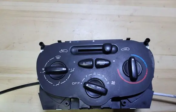 Peugeot 206 Climate control unit 1068901