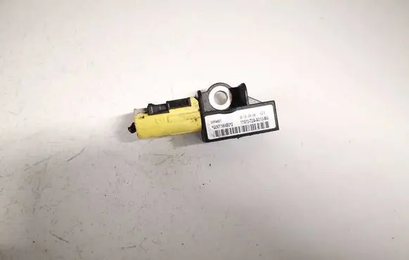 Honda CR-V Airbag deployment crash/impact sensor 77970t2aa010m4 77970-t2a-a010-m4