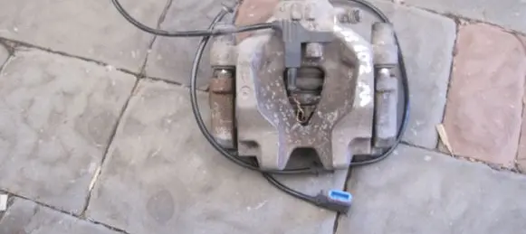Mercedes-Benz E A207 Rear brake caliper A2044231781