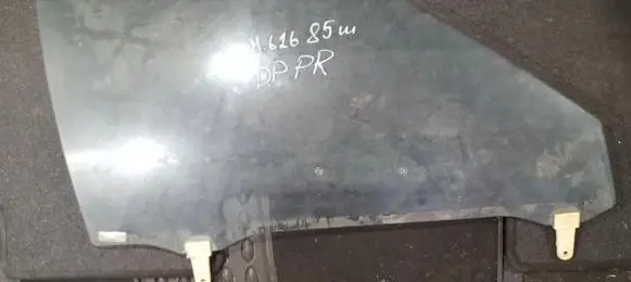 Mazda 626 Front door window glass four-door