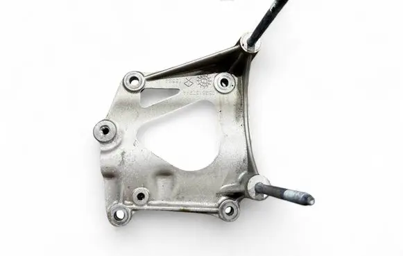 Chrysler Pacifica A/C compressor mount bracket 05281379AA 15634