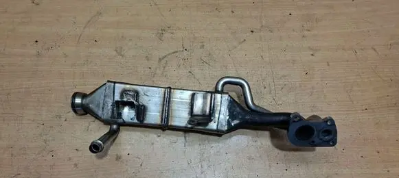 Mercedes-Benz ML W164 EGR valve cooler 16421400175