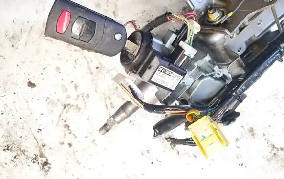 Mazda CX-7 Ignition lock ne6166938 x1t26572