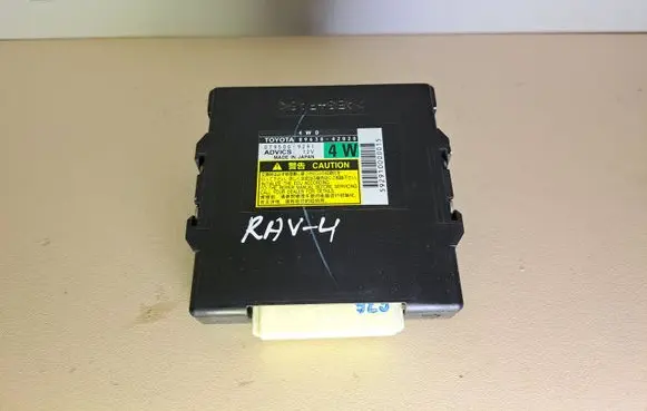 Toyota RAV 4 (XA30) ESP (stability system) control unit 8963042020 0795009291 4WD