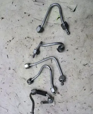 Nissan Qashqai Fuel line pipe KRIS235789