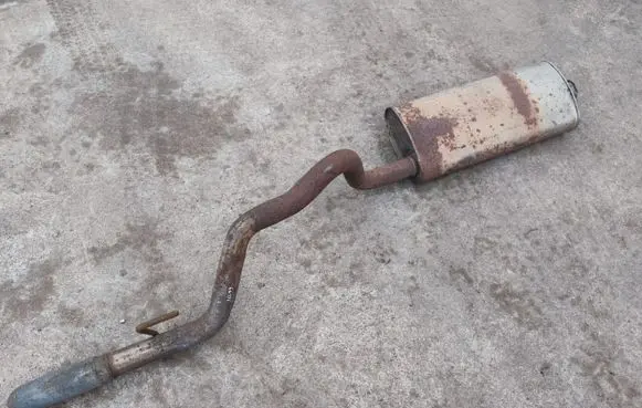 Jeep Grand Cherokee (WJ) Rear muffler/silencer tail pipe 