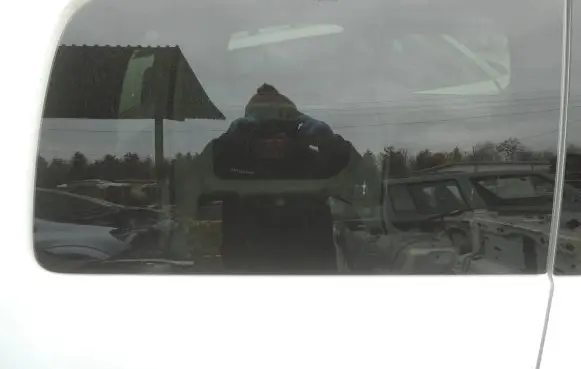 Nissan NV200 Rear side window