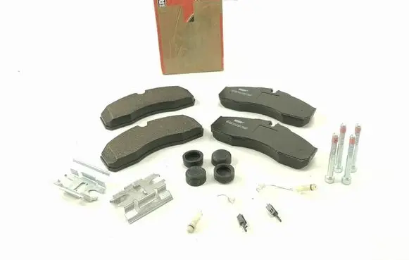Mercedes-Benz Sprinter W901 W902 W903 W904 Brake pads (front) FVR1791