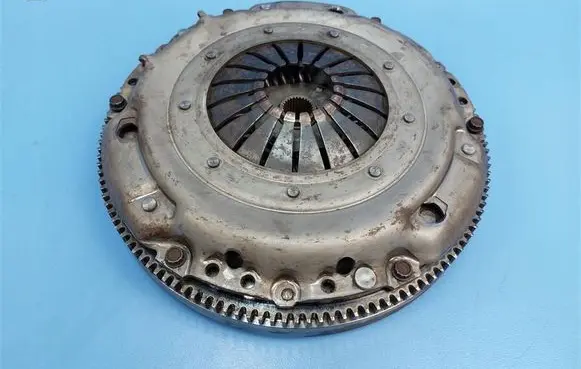 Skoda Rapid (NH) Clutch set kit 037105273C