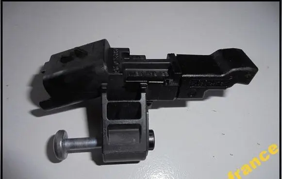 Peugeot 208 Crankshaft position sensor 9670253080