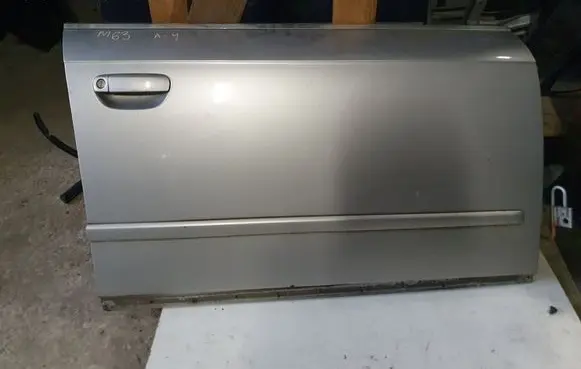Audi A4 S4 B7 8E 8H Front door