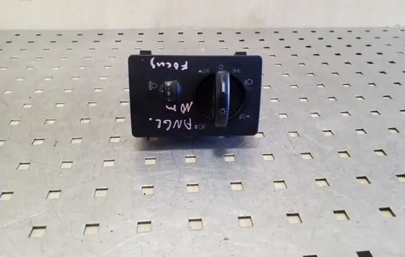 Ford Focus Light switch 7M5T13A024MA