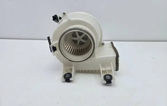 Lexus NX Hybrid/electric vehicle battery fan G923048070