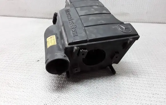 Mercedes-Benz A W168 Air filter box A1660940001