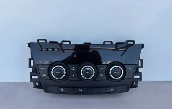 Mazda 6 Climate control/heater control trim GJP761190D