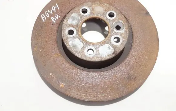 Volvo V50 Front brake disc ventiliuojamas