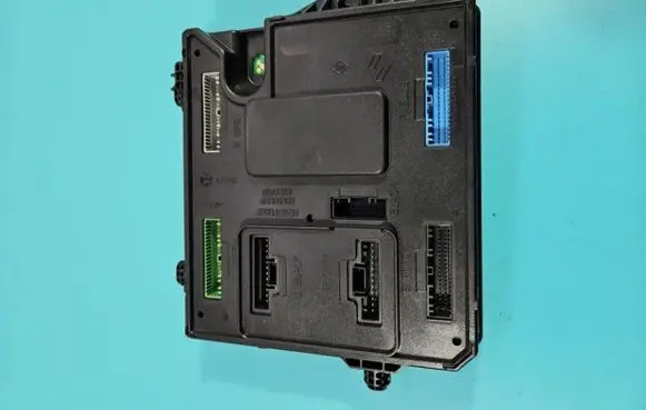 Renault Fluence Central body control module 284B14954R IMPRK1409475