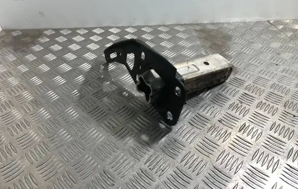 Audi A6 S6 C6 4F Front bumper shock/impact absorber 4F0807133