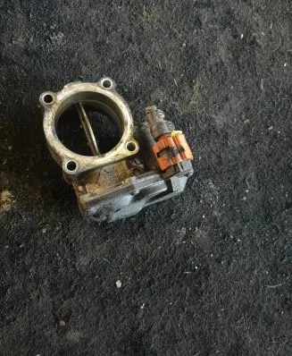 Chevrolet Cruze Throttle valve