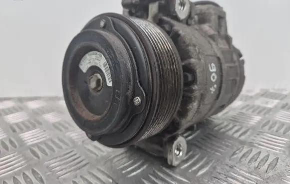 BMW 5 F10 F11 Air conditioning (A/C) compressor (pump) 9165808 22527010