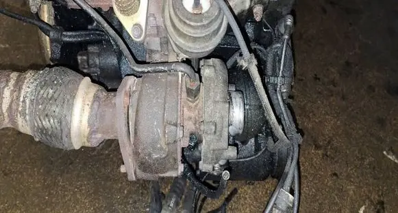Volkswagen PASSAT B5 Turbo 028145702H