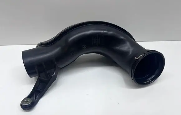 Volvo XC60 Intercooler hose/pipe 31319698