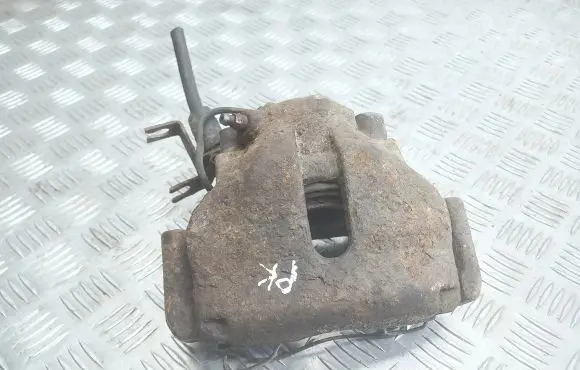 Volkswagen PASSAT B5.5 Front brake caliper