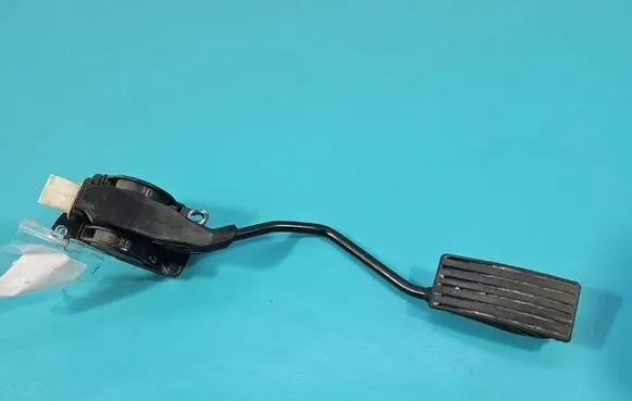 Peugeot 407 Accelerator throttle pedal F00C3E2429 IMPRK1598540