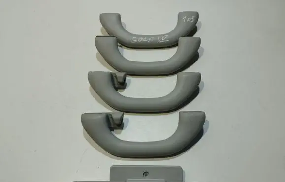 Volkswagen Golf IV A set of handles for the ceiling 1J0857607N 1J0857607M