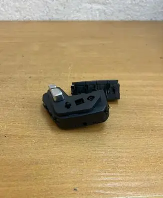 Mercedes-Benz GLE (W166 - C292) Seat control switch A1669058100 F5747