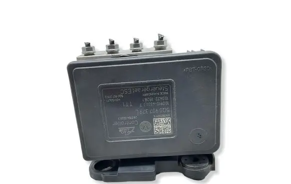 Volkswagen Golf VII ABS Pump 5Q0907379L 5Q0614517K